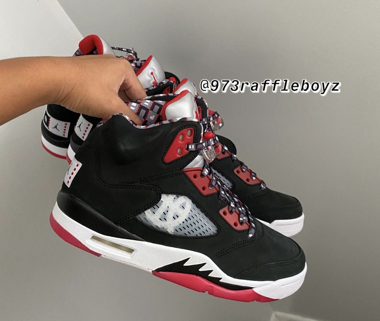 Air Jordan 5 Quai 54 Black Friends Family