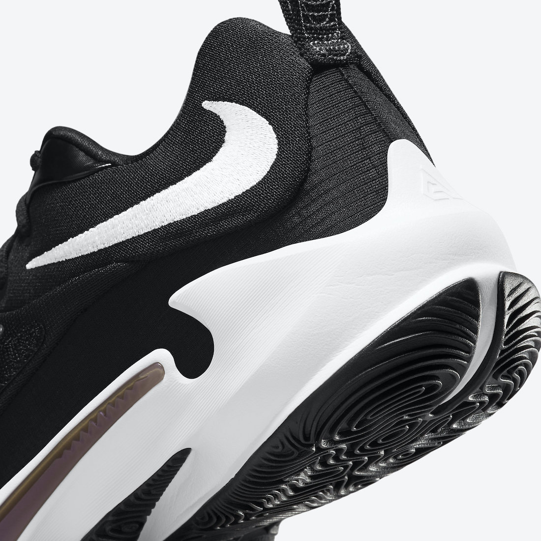 Nike Zoom Freak 3 Project 34 DA0695-001 Release Date Info