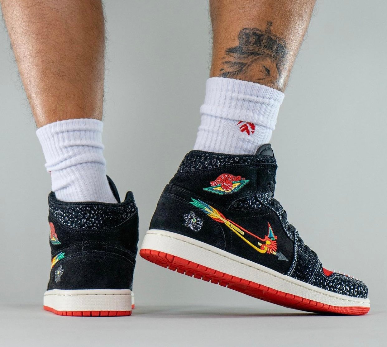 Air Jordan 1 Siempre Familia DN4904-001 On-Feet