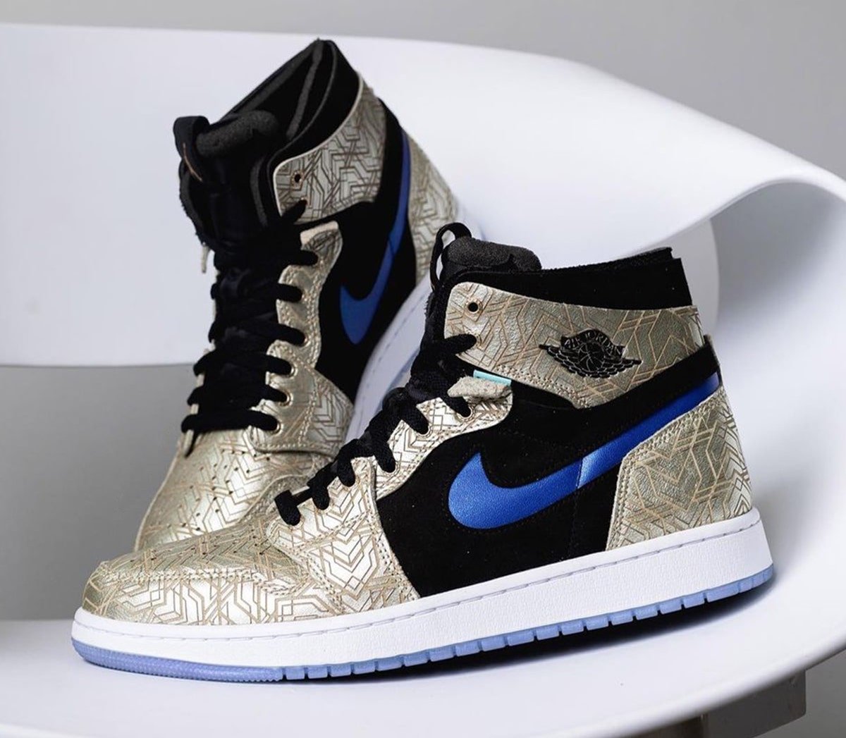 Air Jordan 1 Zoom CMFT Gold Laser DQ0659-700 Release Date Info