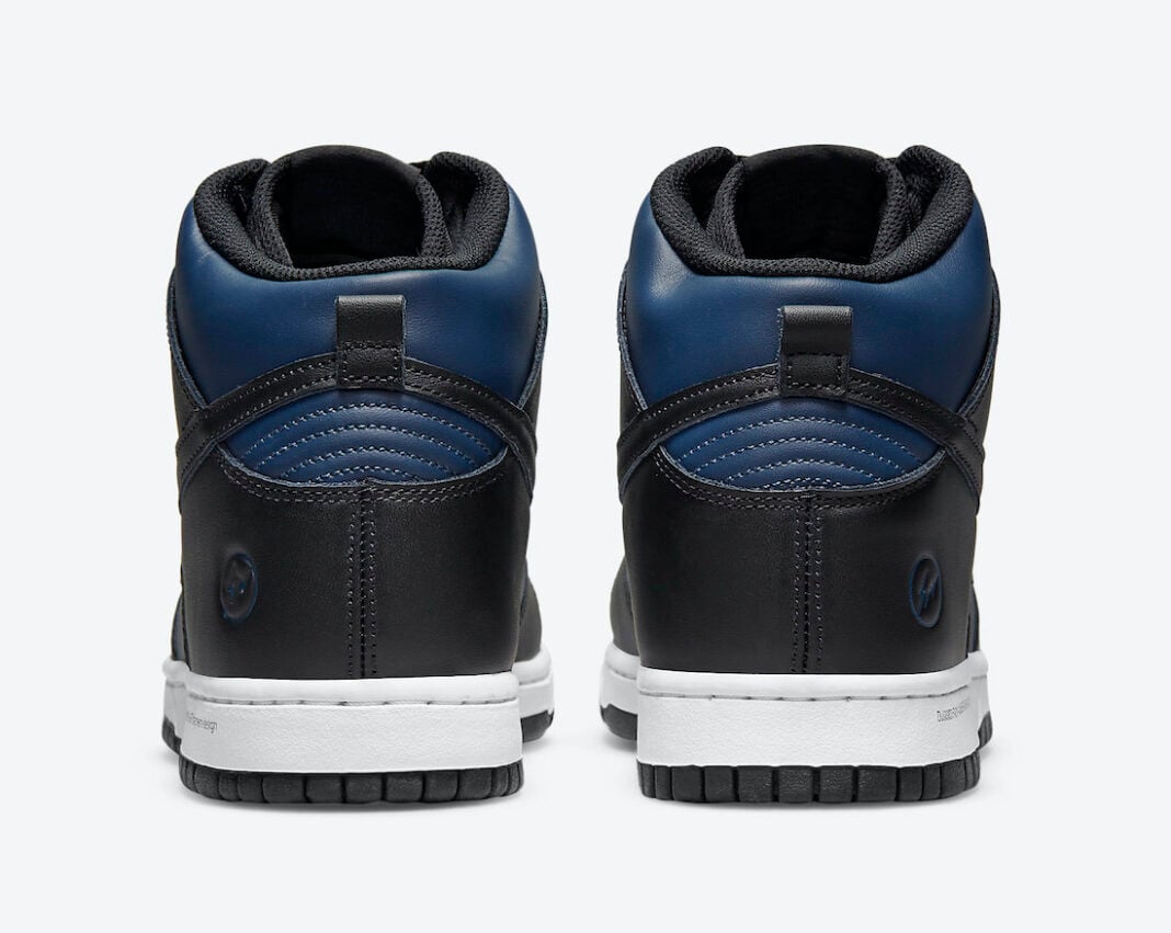 dunk high fragment on feet