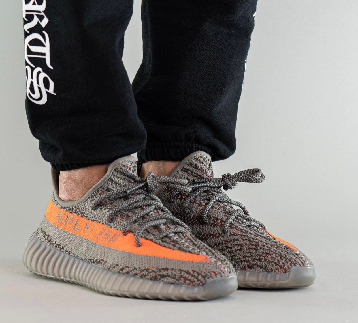 Dentro conciencia algun lado adidas Yeezy Boost 350 V2 Beluga Reflective GW1229 Release Date Info |  SneakerFiles