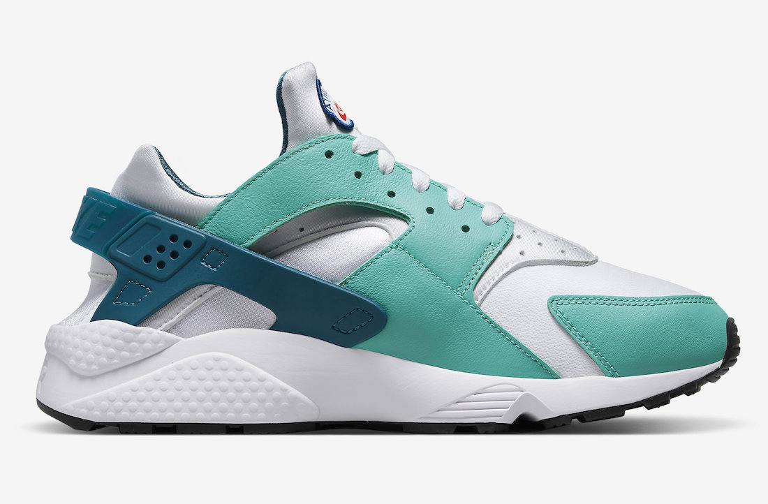 Nike Air Huarache Athletic Club DQ8239-300 Release Date Info