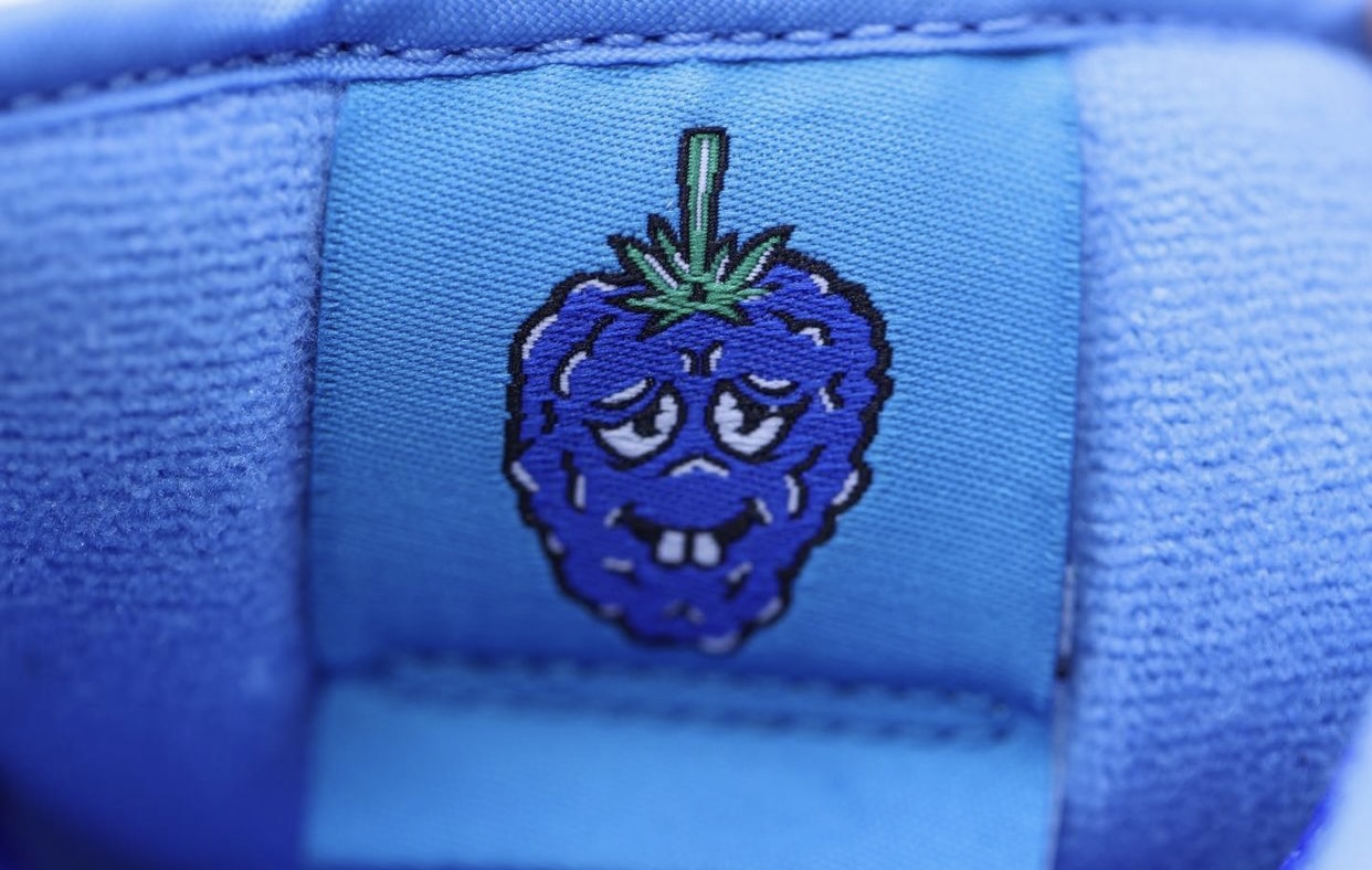Nike SB Dunk Low Blue Raspberry Release Date Info