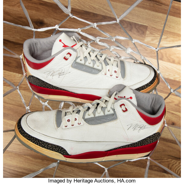 2022 Air Jordan 3 Fire Red