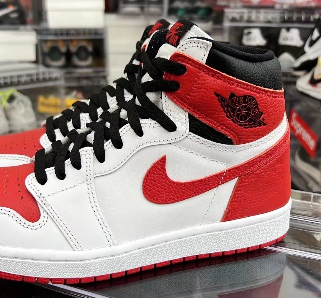 Air Jordan 1 Heritage White University Red 555088-161 Release Info
