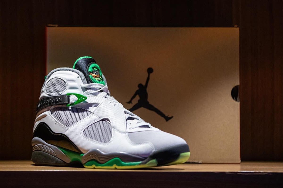 Air Jordan 8 Oregon Ducks PE