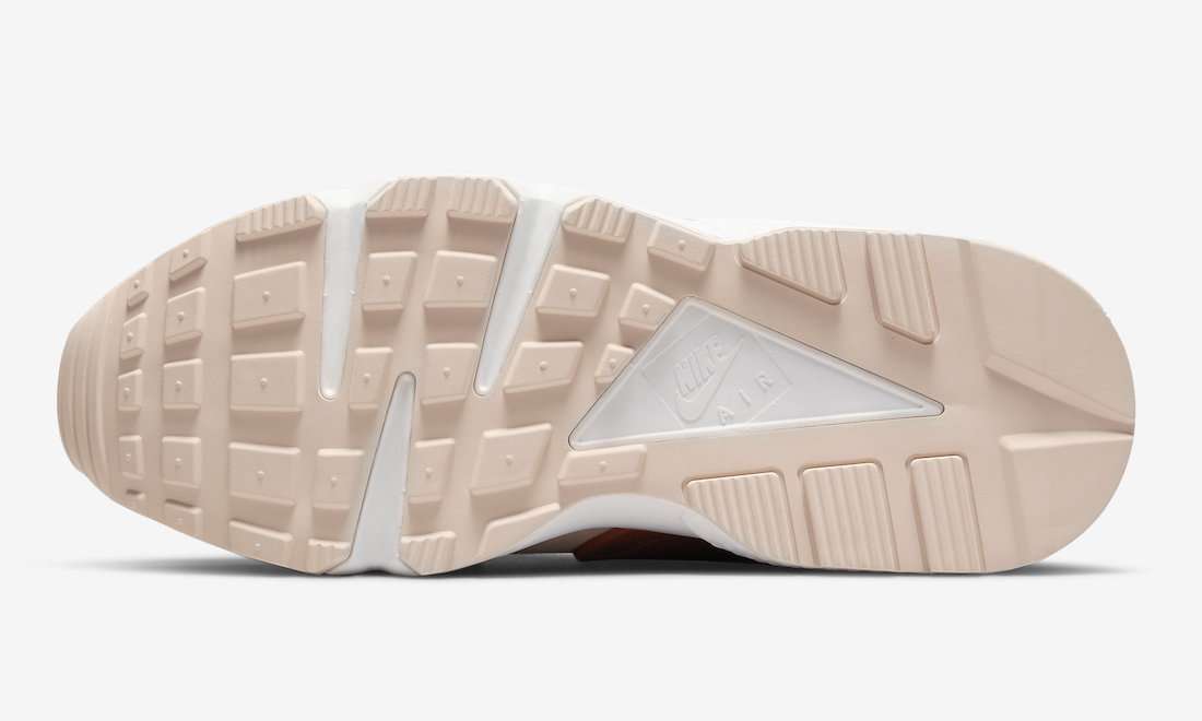 Nike Air Huarache Light Madder Root DR7874-100 Release Date Info