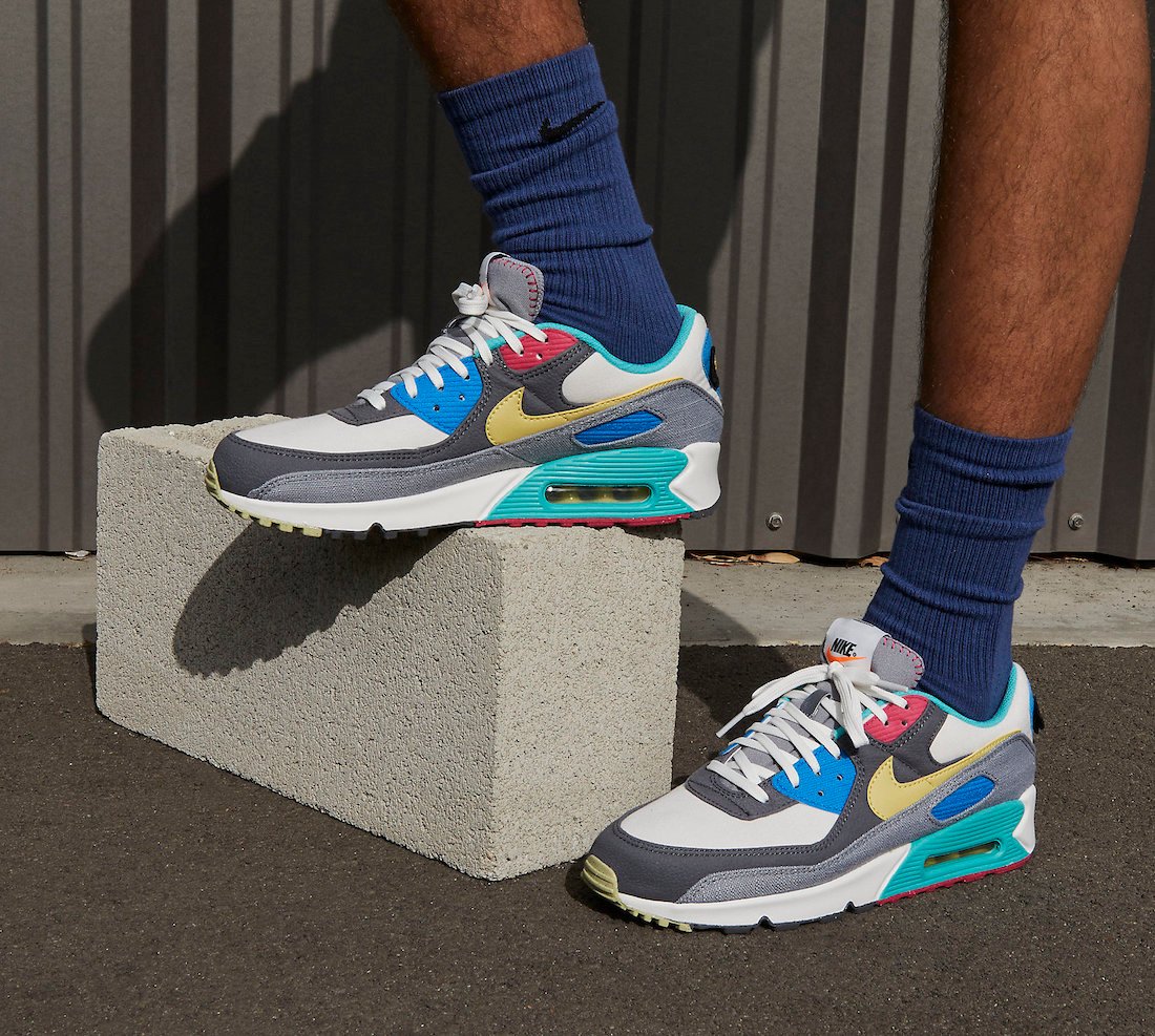 Nike Air Max 90 Air Sprung DM8171-001 Release Date Info