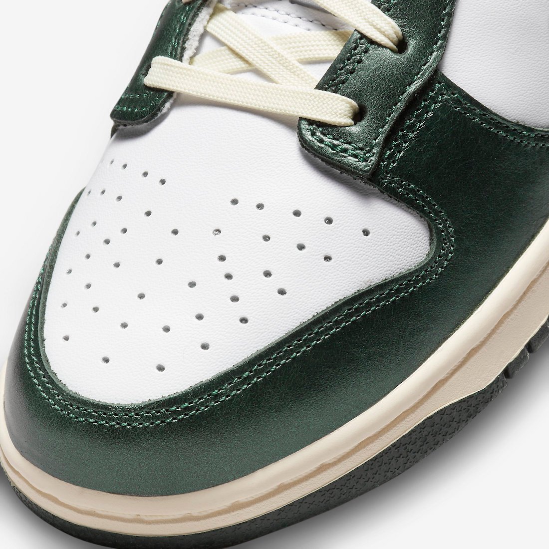 Nike Dunk Low Vintage Green DQ8580-100 Release Date Info