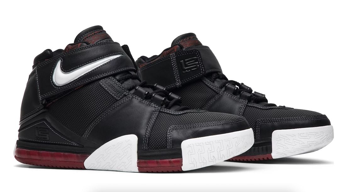 Nike LeBron 2 Retro 2022 Release Date Info