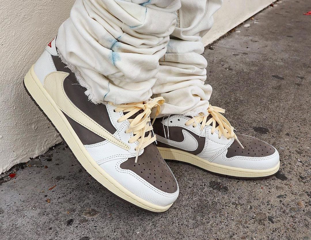 Travis Scott x Air Jordan 1 Low Reverse Mocha 2022 DM7866-162 Release Date  Info | SneakerFiles