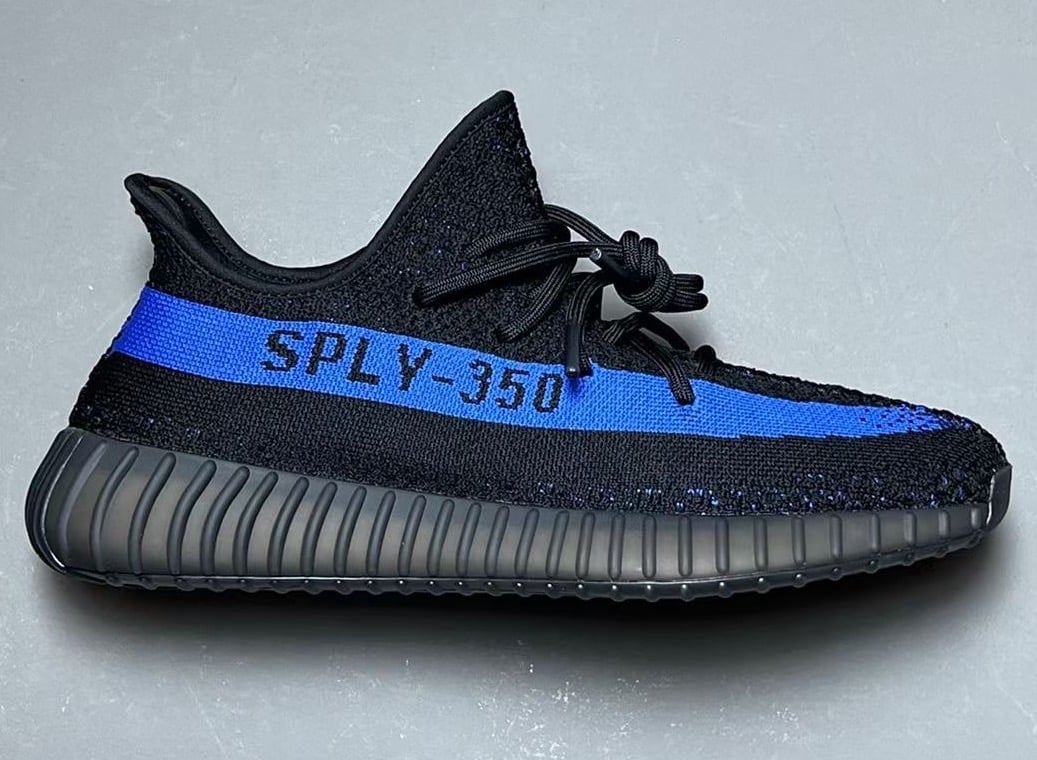 dividendo tonto aventuras adidas Yeezy Boost 350 V2 Dazzling Blue GY7164 Release Date Info |  SneakerFiles
