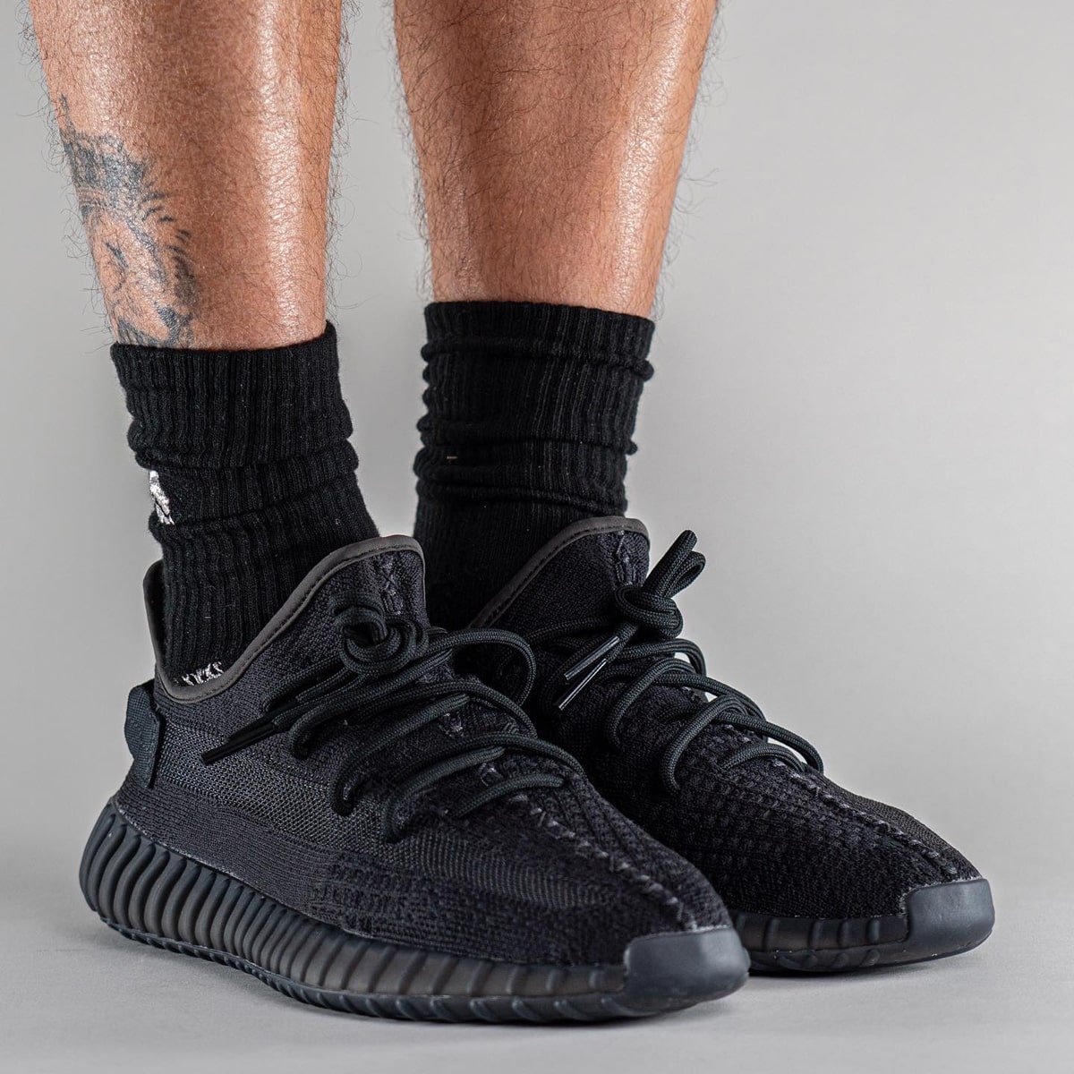 adidas Yeezy Boost 350 V2 Onyx HQ4540 On-Feet