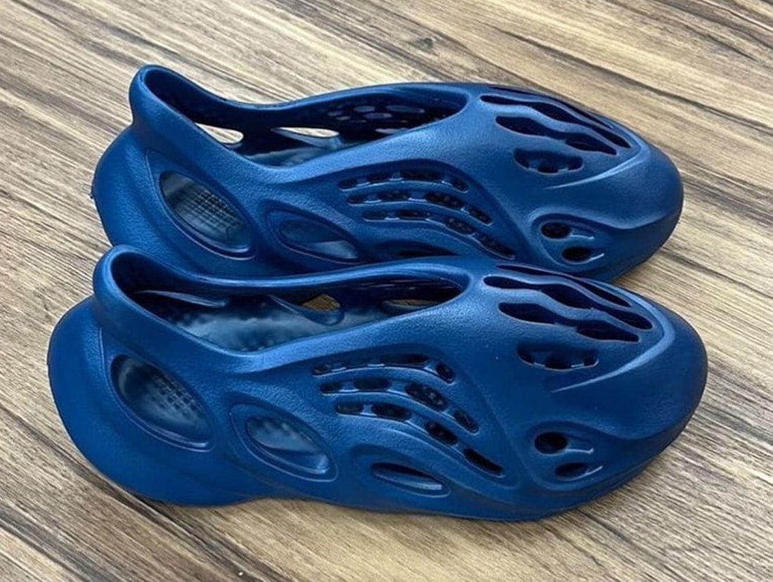 First Look: adidas Yeezy Foam Runner ‘Blue’