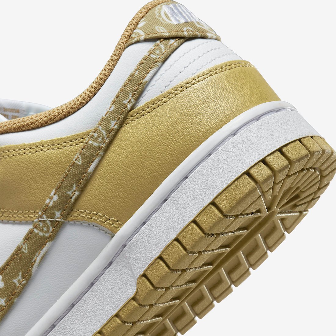 Nike Dunk Low Barley Paisley DH4401-104 Release Date Info