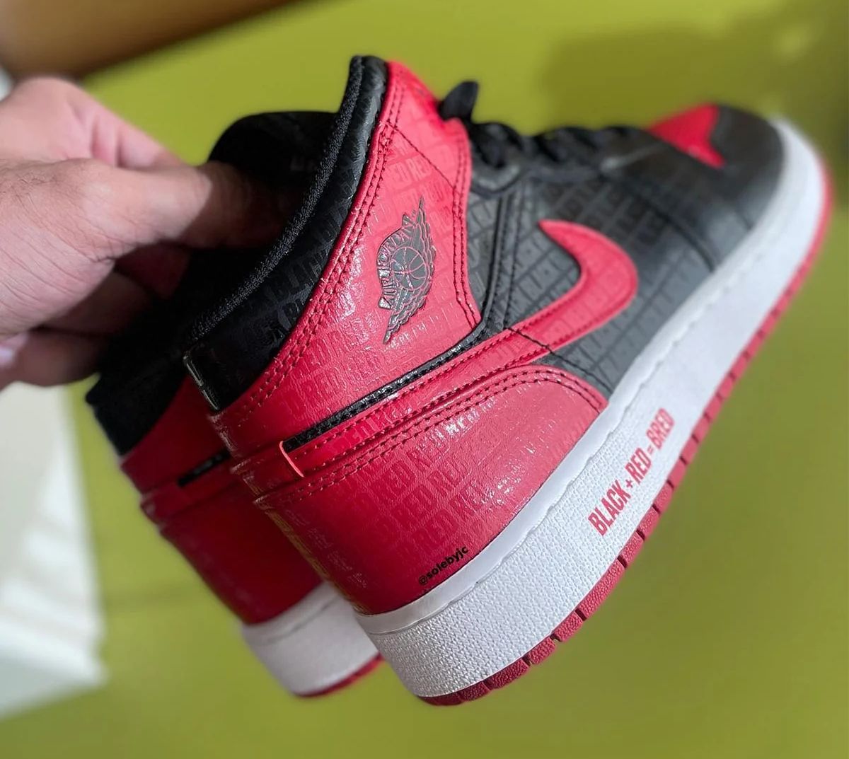 Air Jordan 1 Mid Bred 2022 Release Date Info