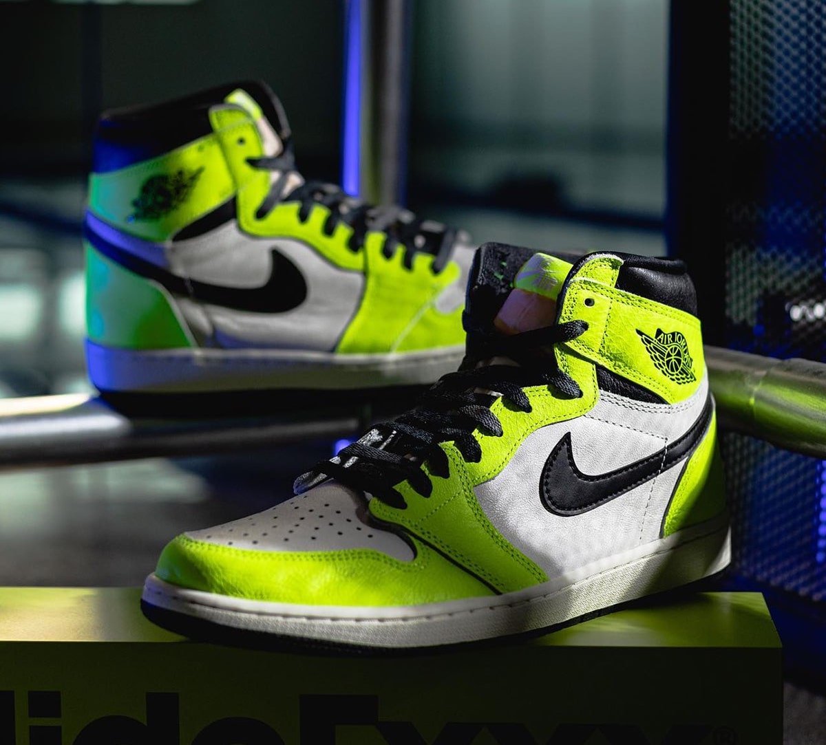 Air Jordan 1 Volt 555088-702 Release Details