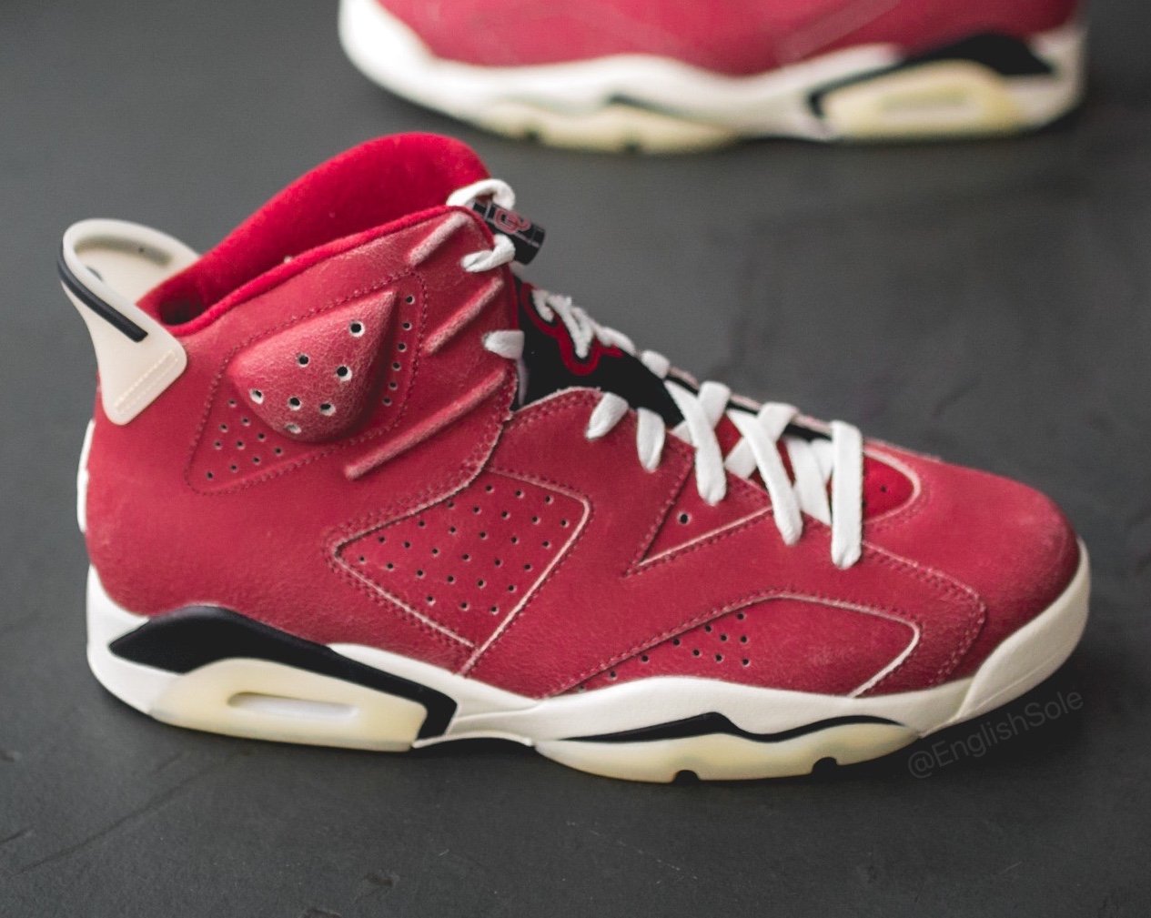 Check Out the Air Jordan 6 ‘Oklahoma Sooners’ PE