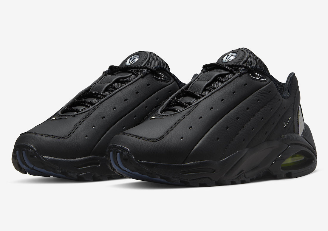 Drake’s NOCTA x Nike Hot Step Air Terra in ‘Black’ Official Images