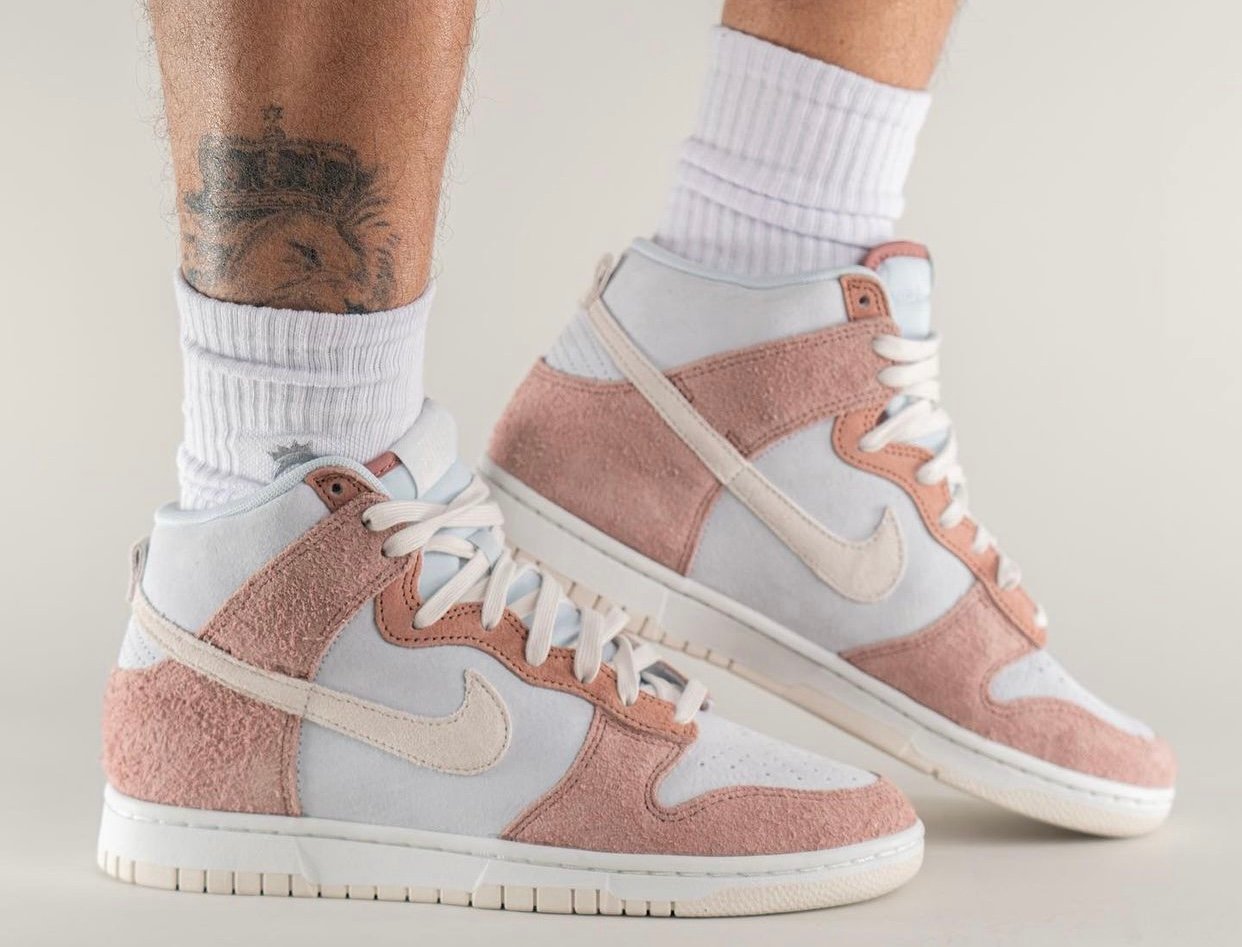 Nike Dunk High Fossil Rose DH7576-400 On-Feet