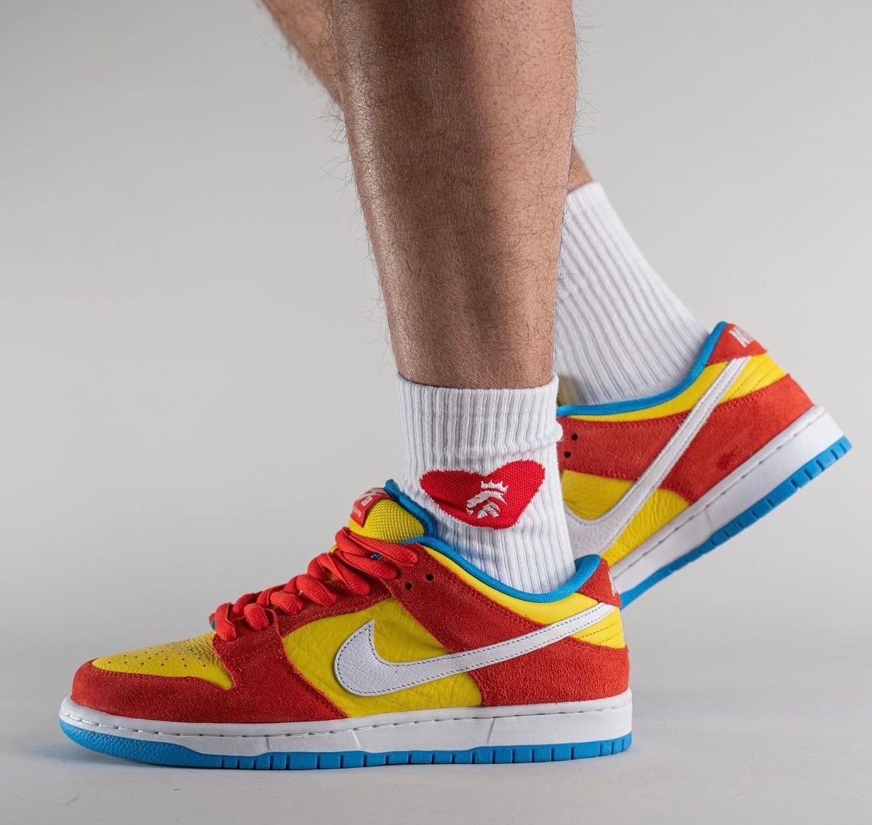 Nike SB Dunk Low Bart Simpson BQ6817-602 On-Feet