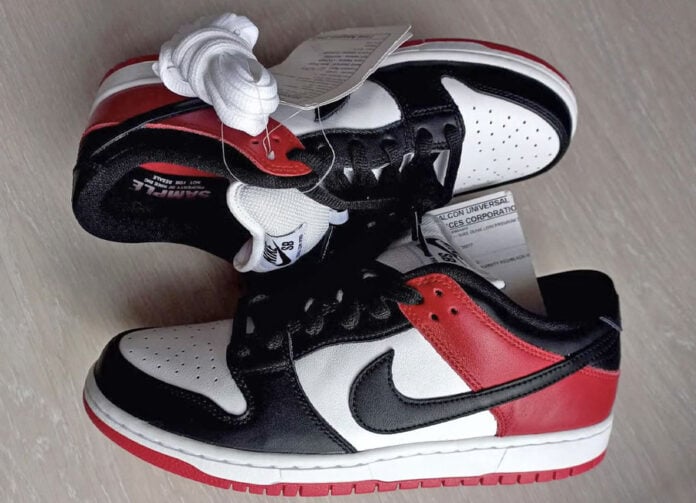 dunk black toe