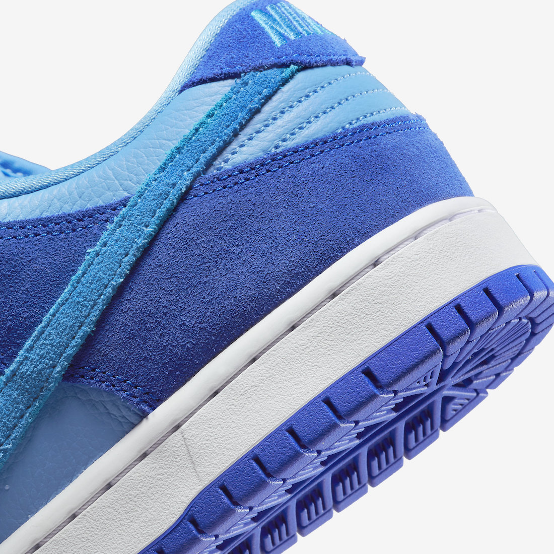 Nike SB Dunk Low Blue Raspberry DM0807-400 Release Date