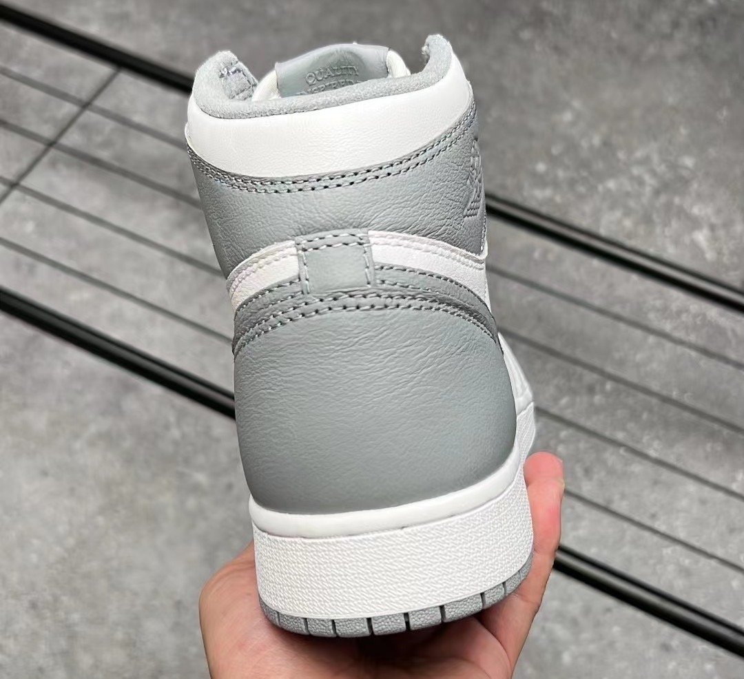 Air Jordan 1 High OG Stealth Grey 555088-037 Release Date Air Jordan 1 High OG Stealth Grey 555088-037 Release Date