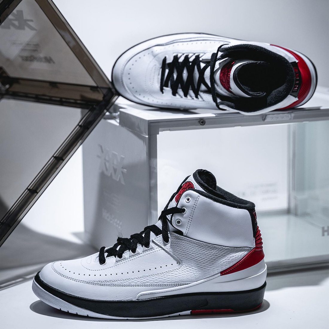 Air Jordan 2 Chicago DX2454-106 Release Date 2022