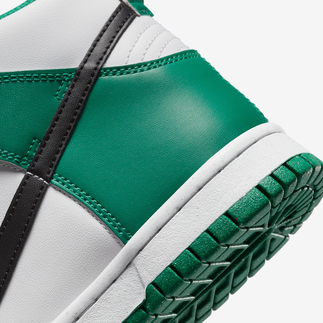 Nike Dunk High GS Celtics DR0527-300 Release Date Info