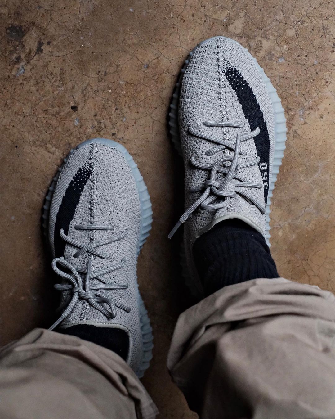 adidas Yeezy Boost 350 V2 Granite HQ2059 Release Date