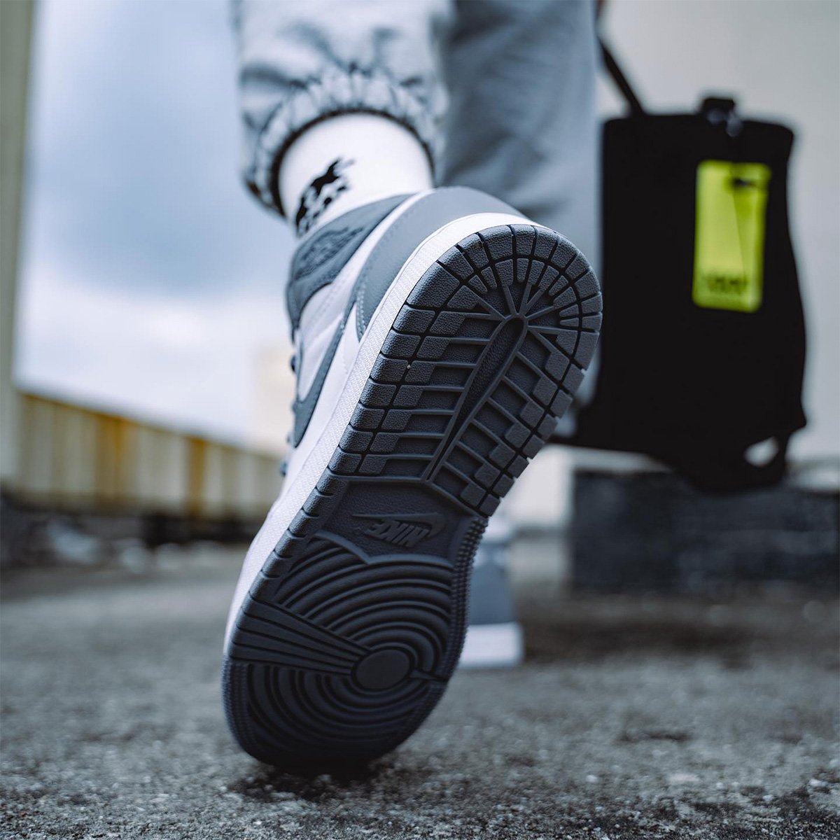 Air Jordan 1 High OG Stealth 555088-037 On-Feet Air Jordan 1 High OG Stealth 555088-037 On-Feet