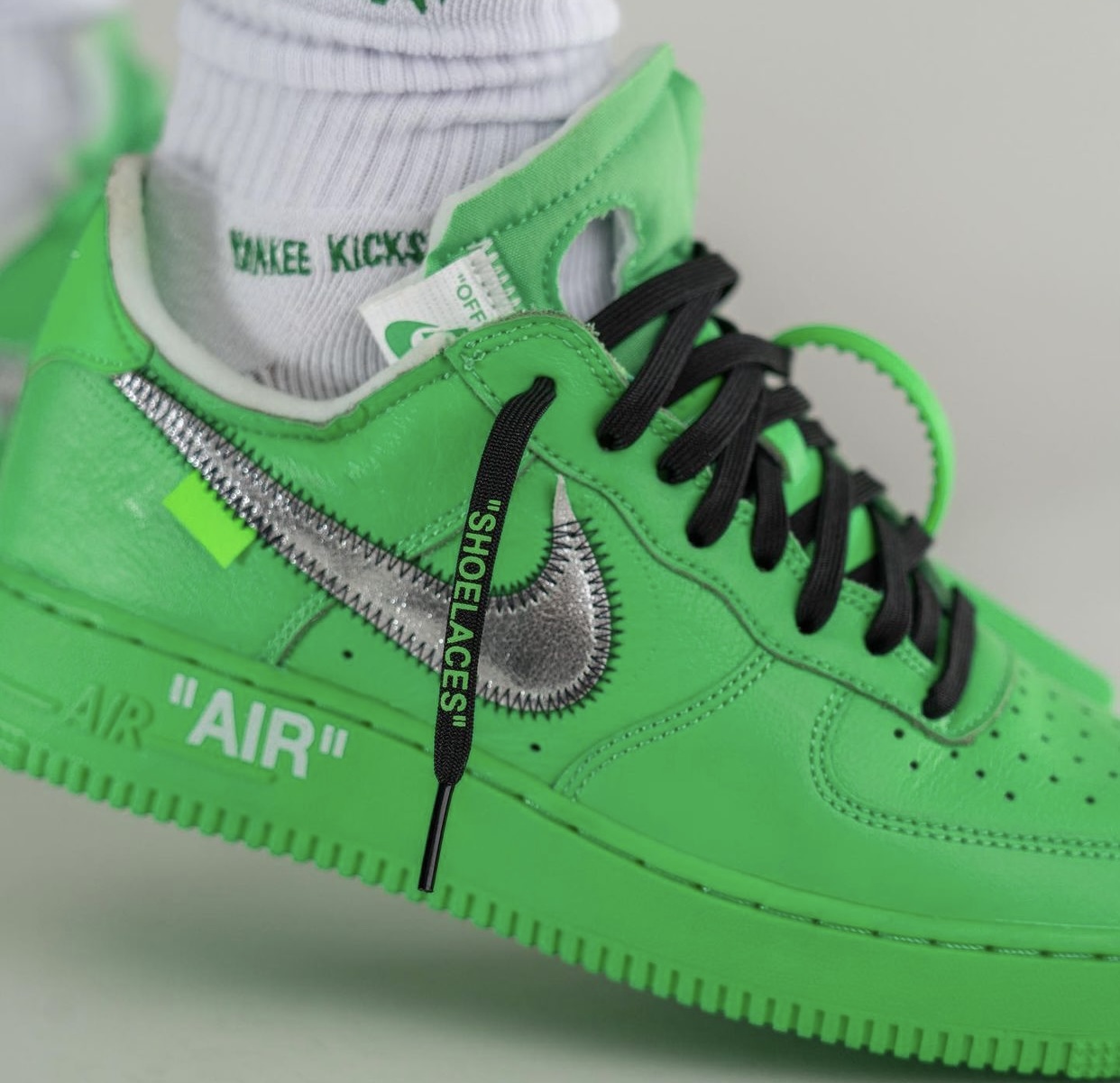 Off-White Nike Air Force 1 Low Light Green Spark DX1419-300 On-Feet