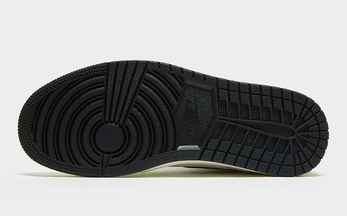 Air Jordan 1 High OG Visionaire Volt 555088-702 Release Details