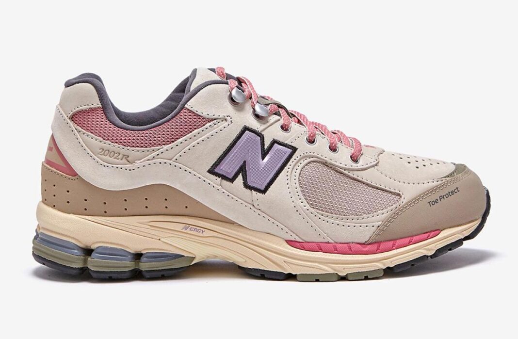 New balance 2002r beige Clearance