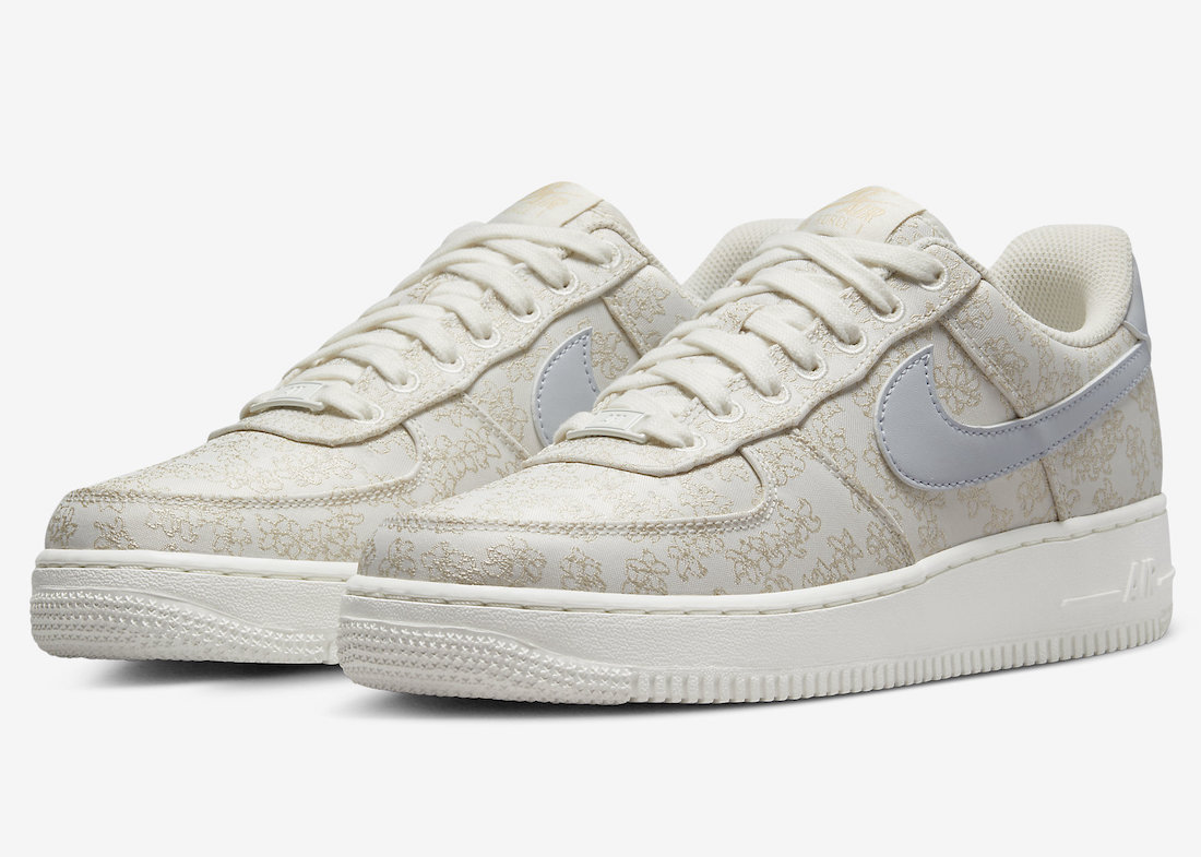 This Nike Air Force 1 Low Comes with Flower Embroidery