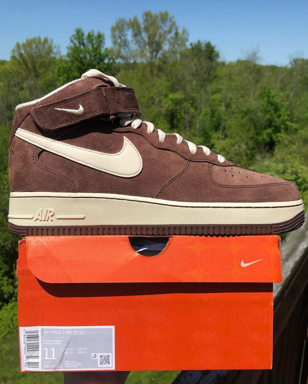 Nike Air Force 1 Mid Chocolate Cream DM0107-200 Release Date Info