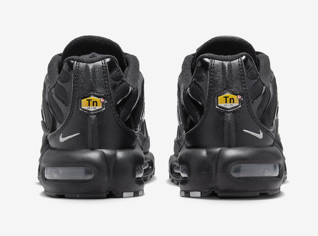 Nike Air Max Plus Black Silver DX8971-001 Release Date Info