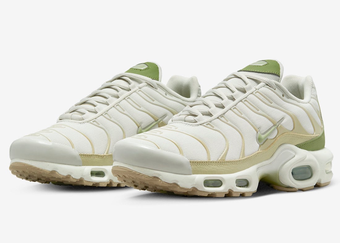 Nike Air Max Plus in Beige and Olive