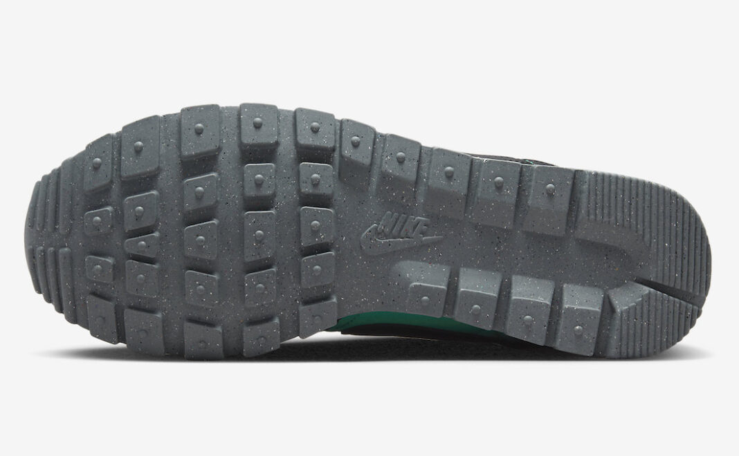 nike pegasus 83 double swoosh