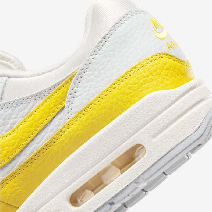 yellow air max 2017