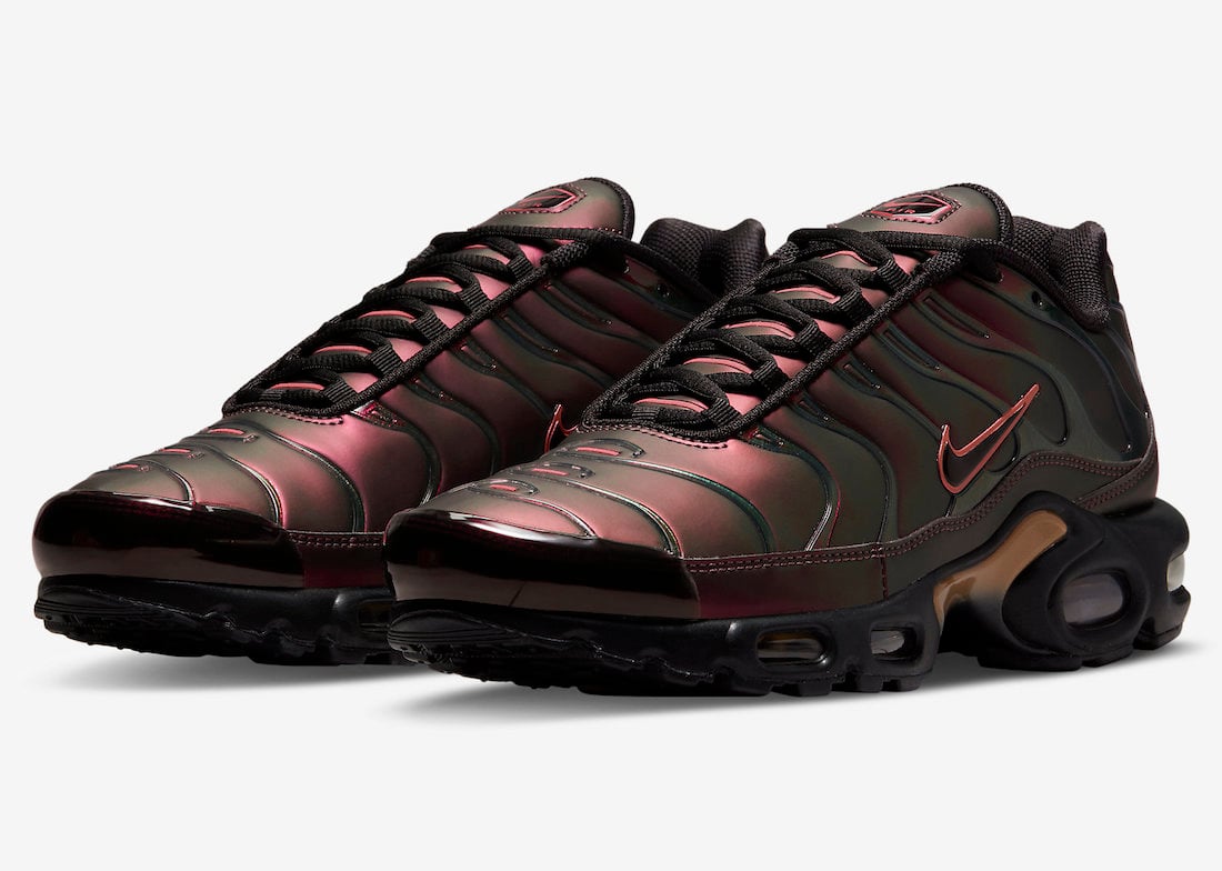 Nike Air Max Plus Releasing in Metallic Copper