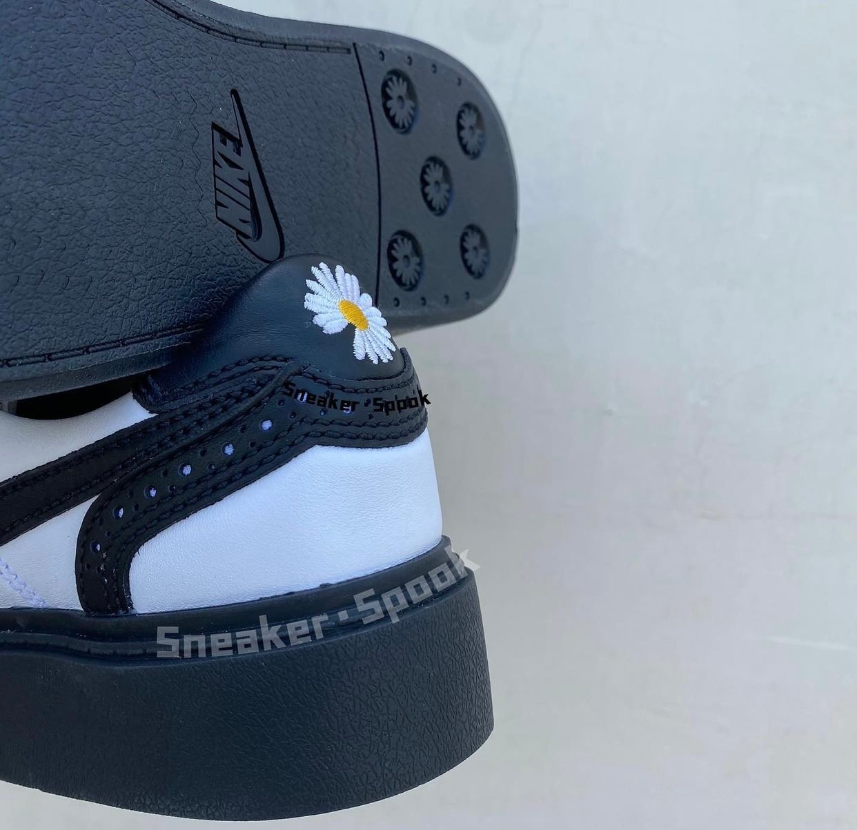 Peaceminusone Nike Kwondo 1 Black White Release Date Info