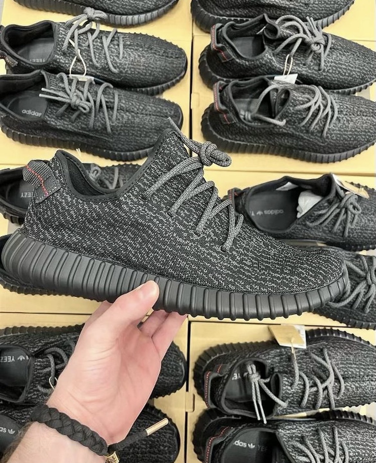 adidas Yeezy Boost 350 Pirate Black 2023 BB5350 Release Date Info