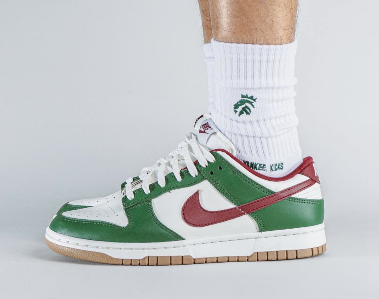 Nike Dunk Low Gorge Green Team Red FB7160-161 On-Feet