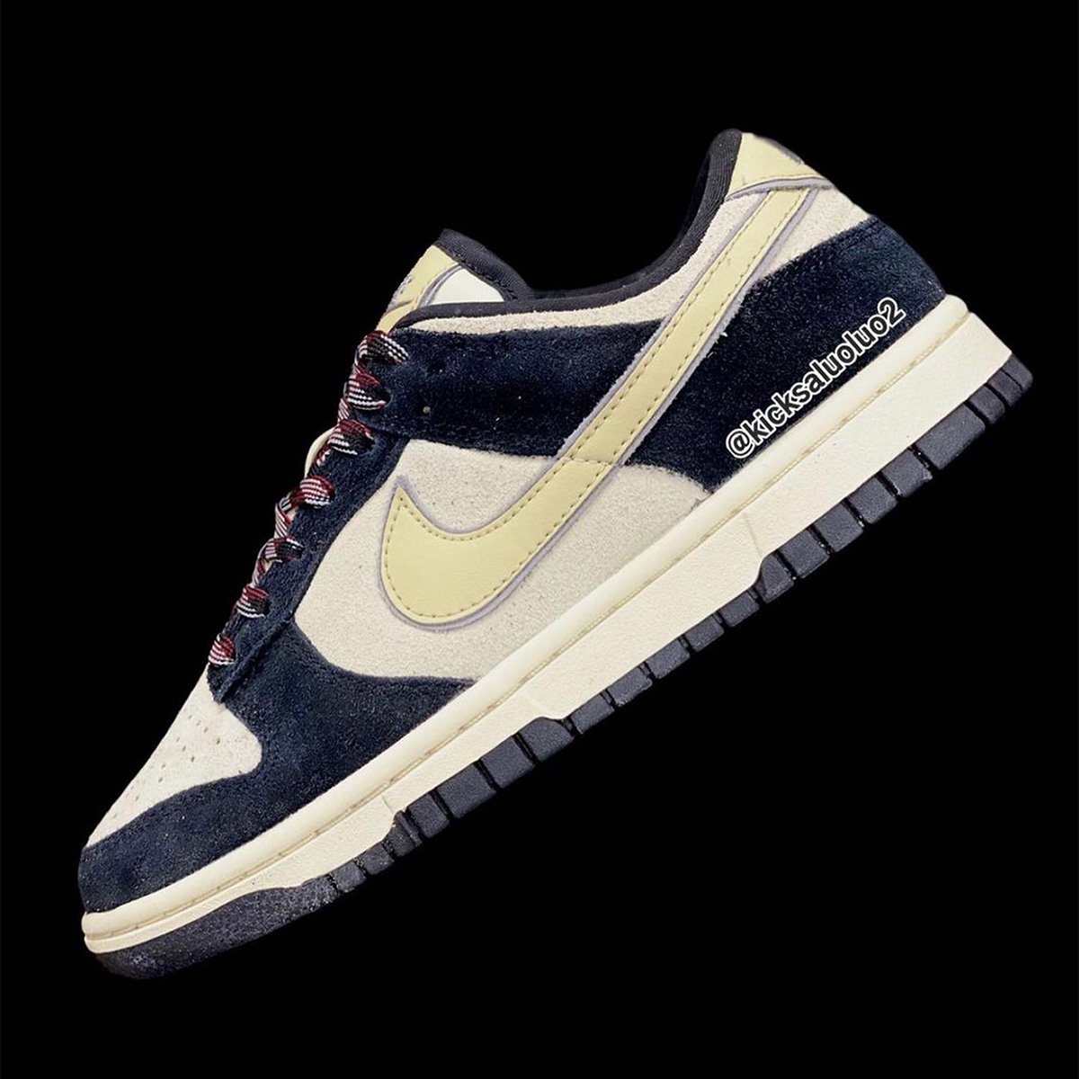 Nike Dunk Low Navy Suede Release Date Info