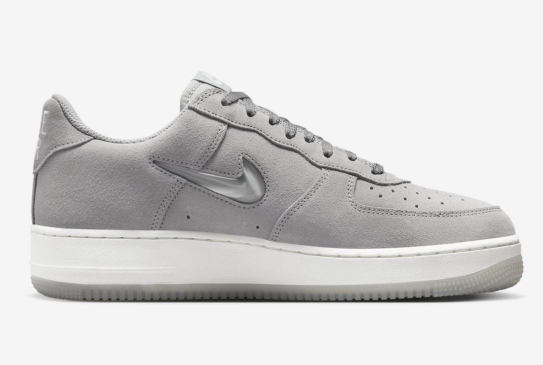 Nike Air Force 1 Low Retro Light Smoke Grey DV0785-003 Release Date Info
