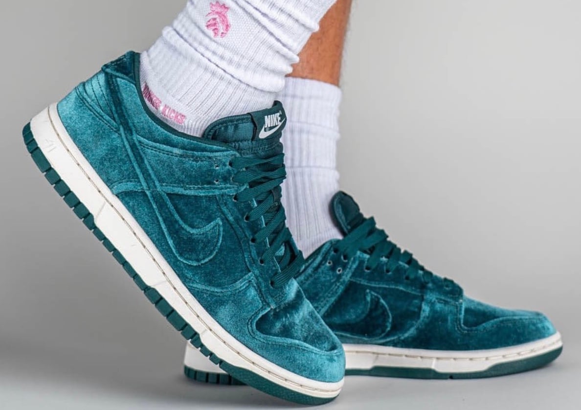 How the Nike Dunk Low ‘Green Velvet’ Looks On-Feet
