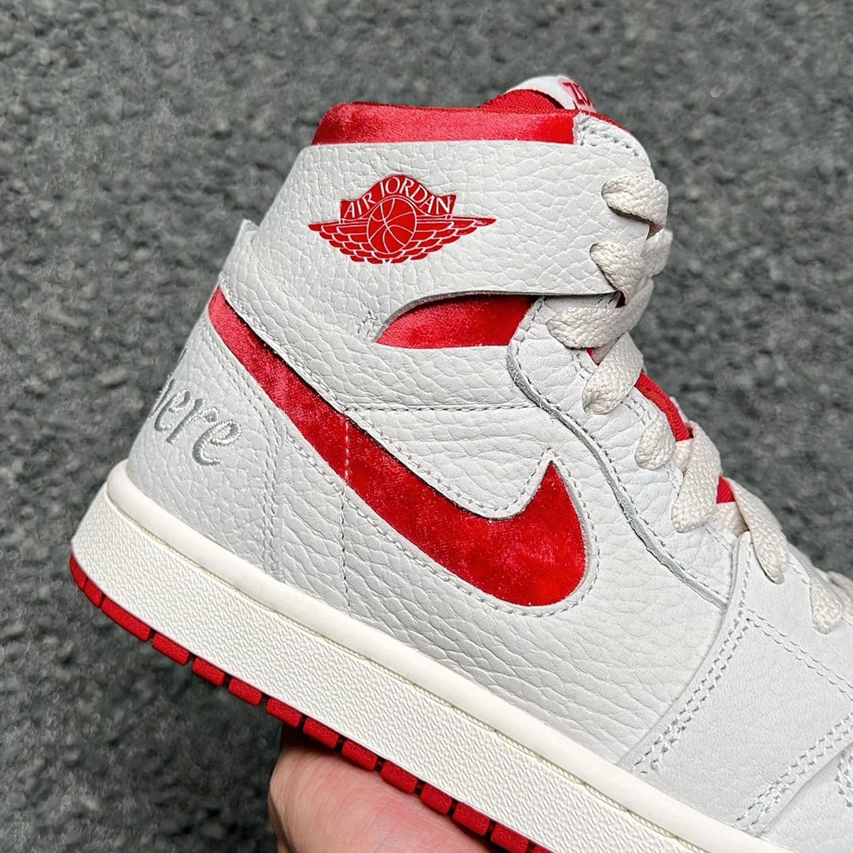 Air Jordan 1 High Zoom CMFT 2 Valentines Day Release Date Info